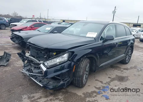 2018 Audi Q7 3.0T Premium из США, поврежденный, VIN WA1LAAF70JD011721